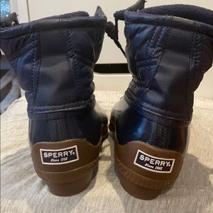 Sperry Shoes - Brand new Navy Sperry Duck Boots SIZE 6